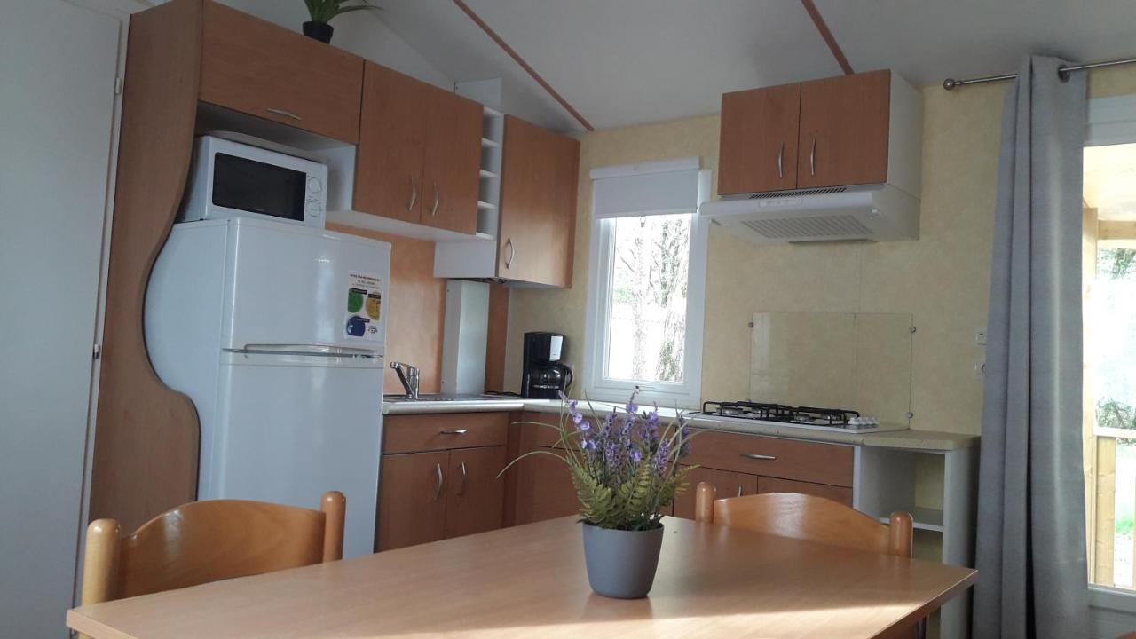 Mobil Home Camping 3*** Piscine Chauffee La Boissiere-de-Montaigu Exteriör bild