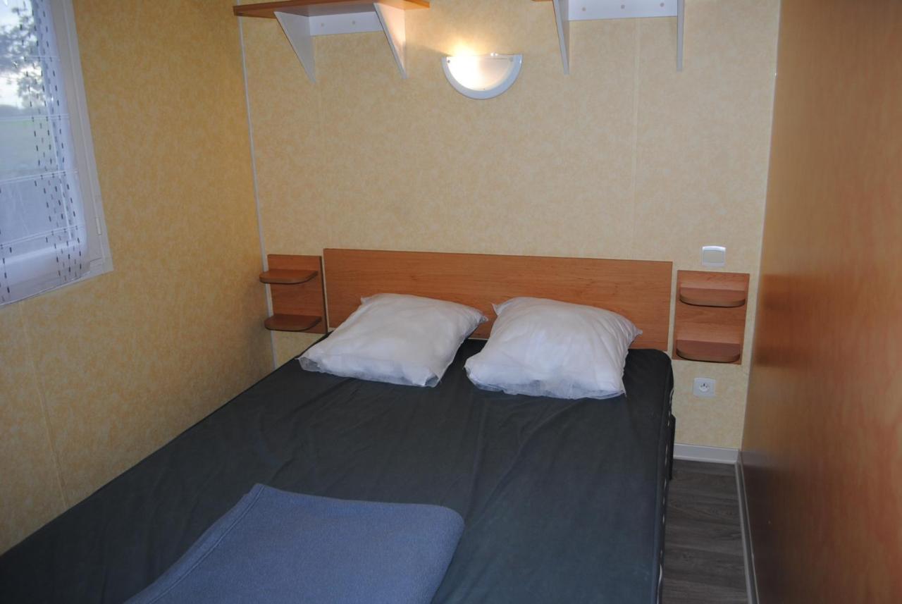 Mobil Home Camping 3*** Piscine Chauffee La Boissiere-de-Montaigu Exteriör bild