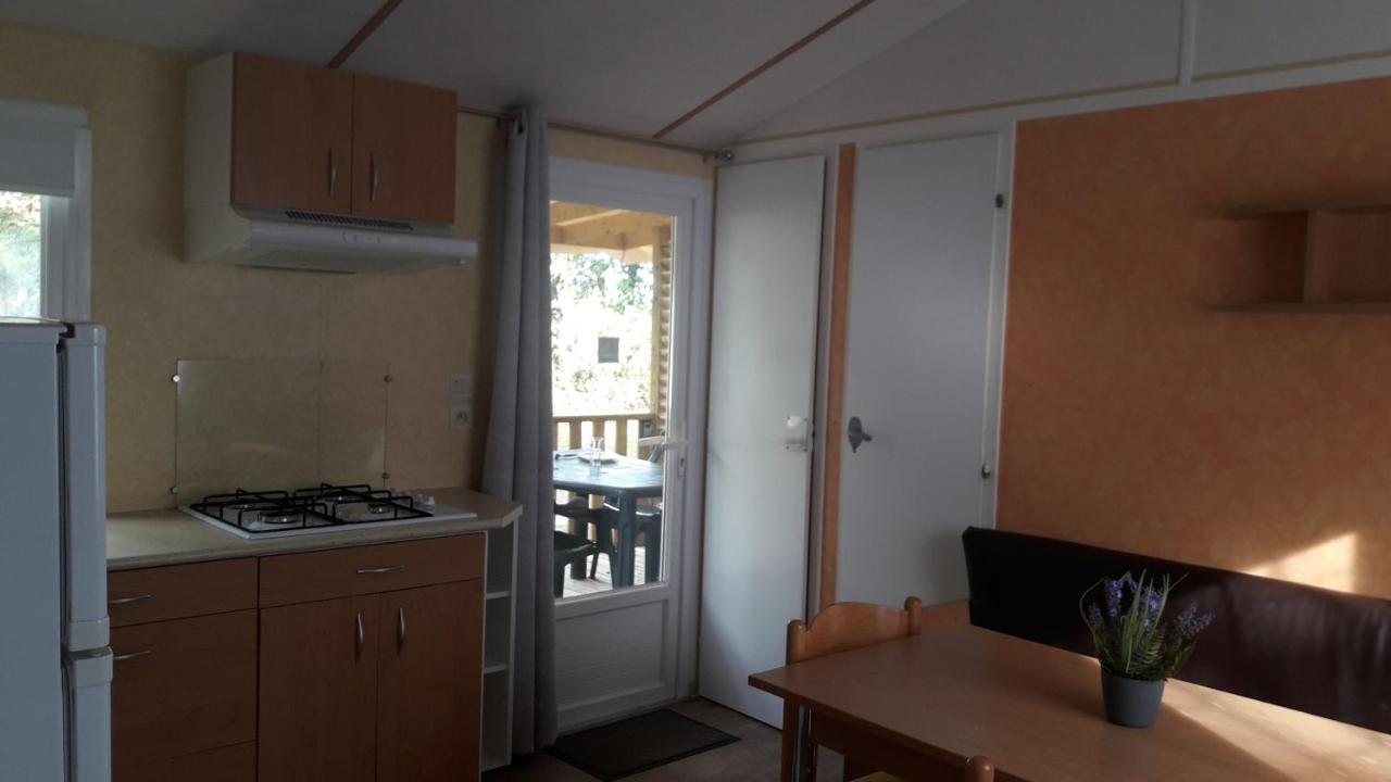 Mobil Home Camping 3*** Piscine Chauffee La Boissiere-de-Montaigu Exteriör bild