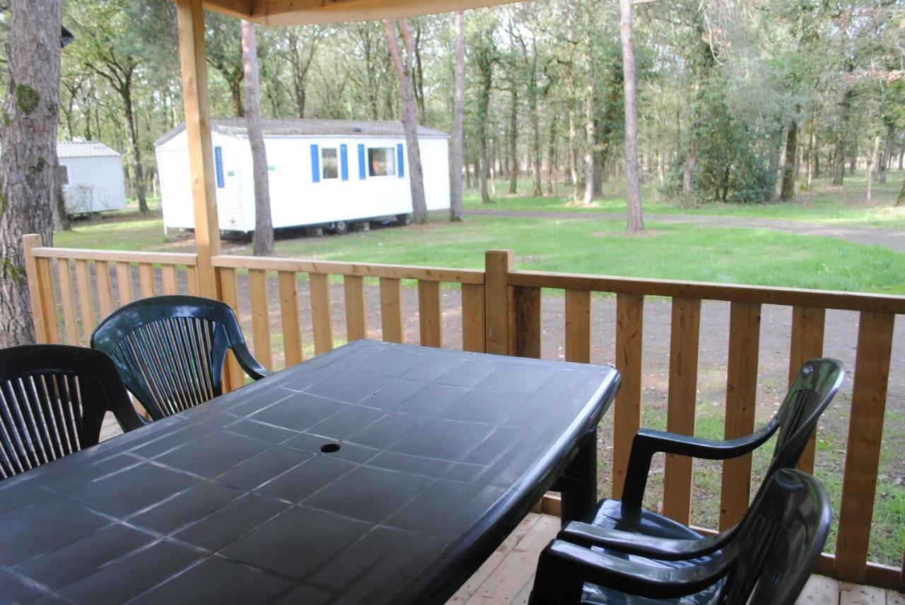Mobil Home Camping 3*** Piscine Chauffee La Boissiere-de-Montaigu Exteriör bild